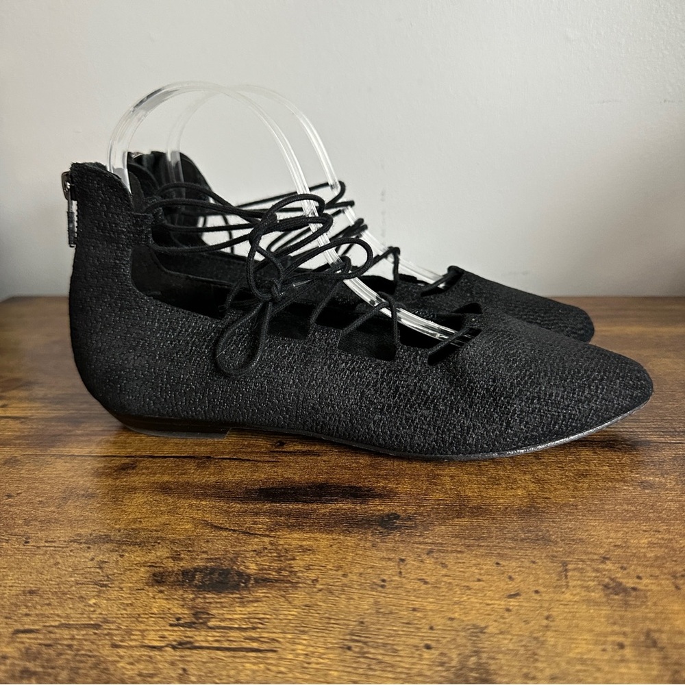 Eileen Fisher Black Lace-Up Flats 7 Vero Cuoio classic Minimalist